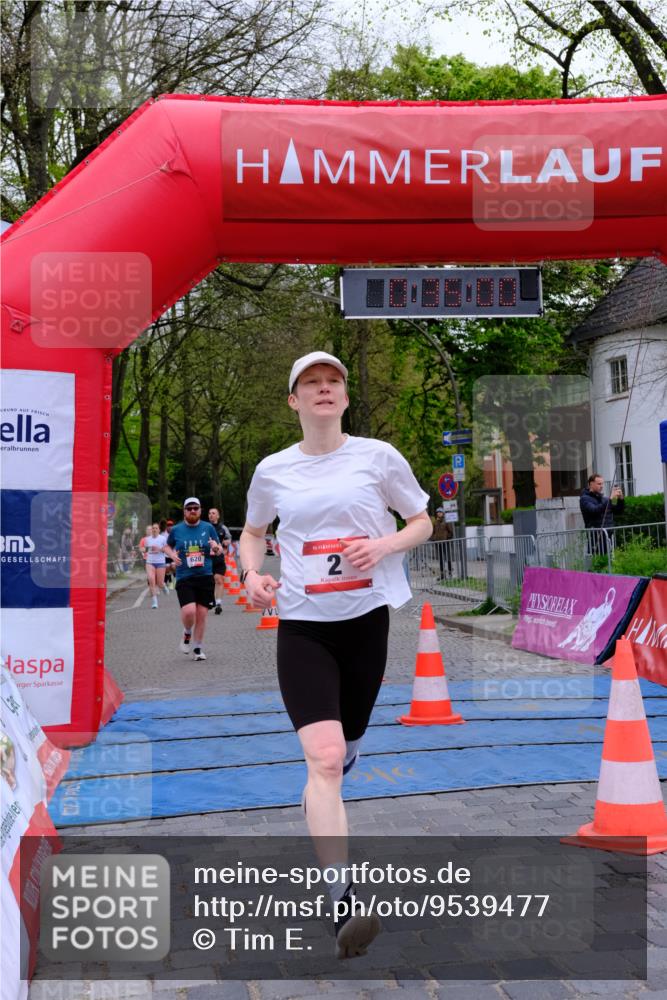 19.04.2026 - Hammer Lauf Tim E. http://msf.ph/oto/9539477 19.04.2026 11:35:08 Ziel 2, 437, 620 meine-sportfotos.de