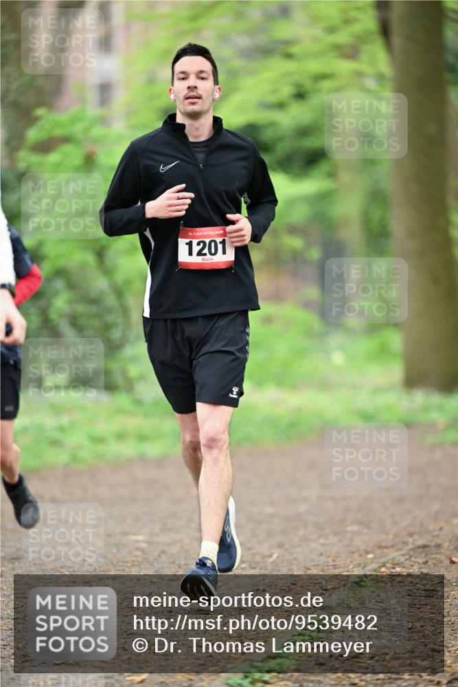 19.04.2026 - Hammer Lauf Dr. Thomas Lammeyer http://msf.ph/oto/9539482 19.04.2026 10:40:16 Laufen 1201 meine-sportfotos.de