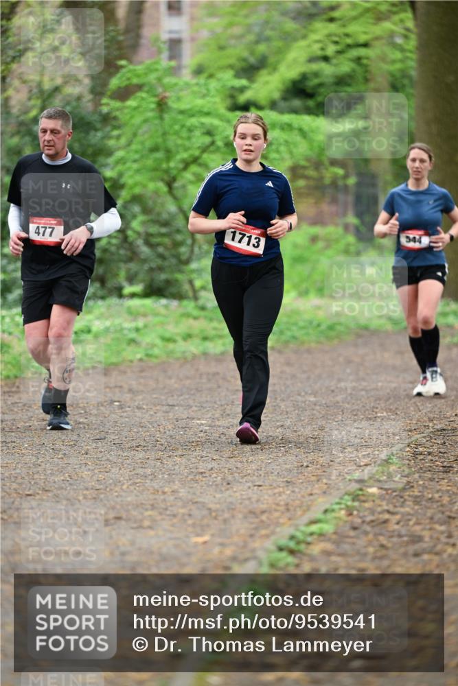 19.04.2026 - Hammer Lauf Dr. Thomas Lammeyer http://msf.ph/oto/9539541 19.04.2026 10:40:26 Laufen 477, 1713, 544 meine-sportfotos.de