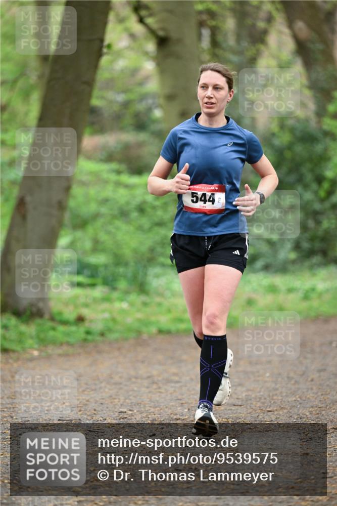 19.04.2026 - Hammer Lauf Dr. Thomas Lammeyer http://msf.ph/oto/9539575 19.04.2026 10:40:30 Laufen 544 meine-sportfotos.de