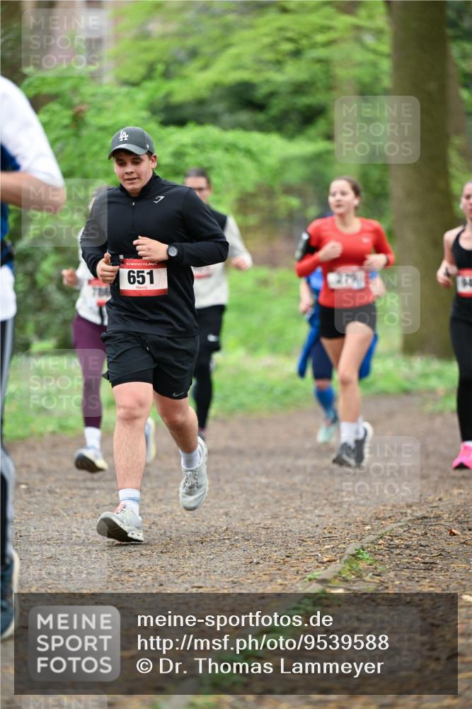 19.04.2026 - Hammer Lauf Dr. Thomas Lammeyer http://msf.ph/oto/9539588 19.04.2026 10:40:35 Laufen 651, 279 meine-sportfotos.de