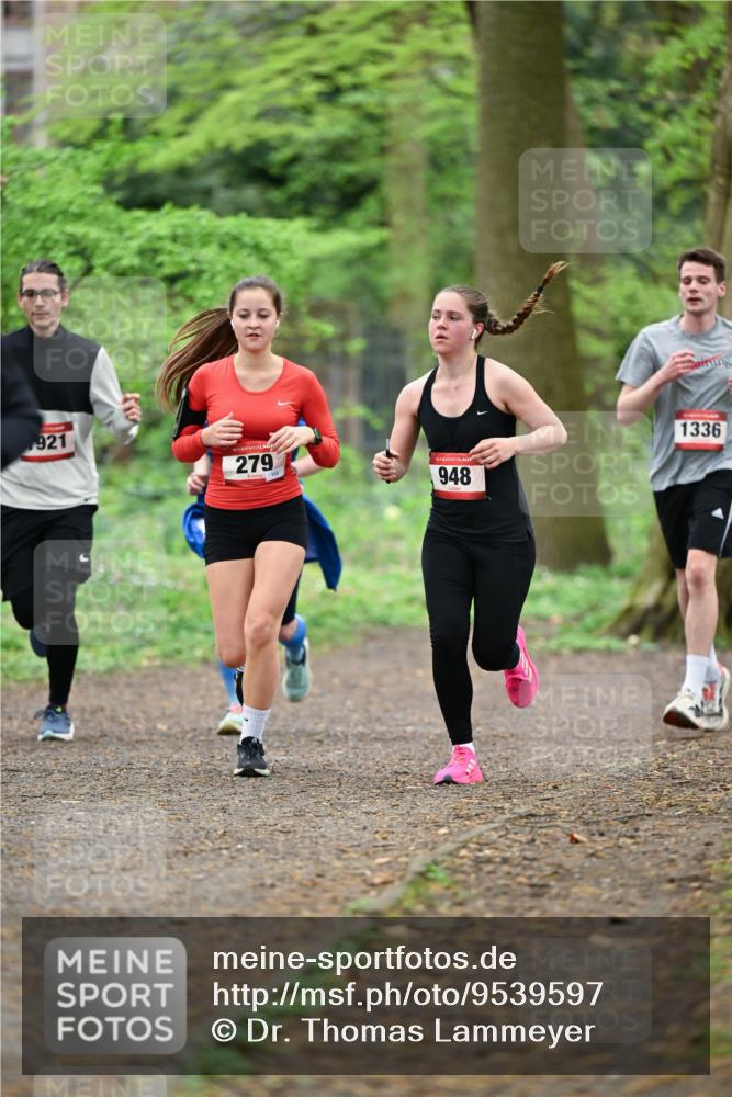 19.04.2026 - Hammer Lauf Dr. Thomas Lammeyer http://msf.ph/oto/9539597 19.04.2026 10:40:36 Laufen 921, 279, 948, 1336 meine-sportfotos.de