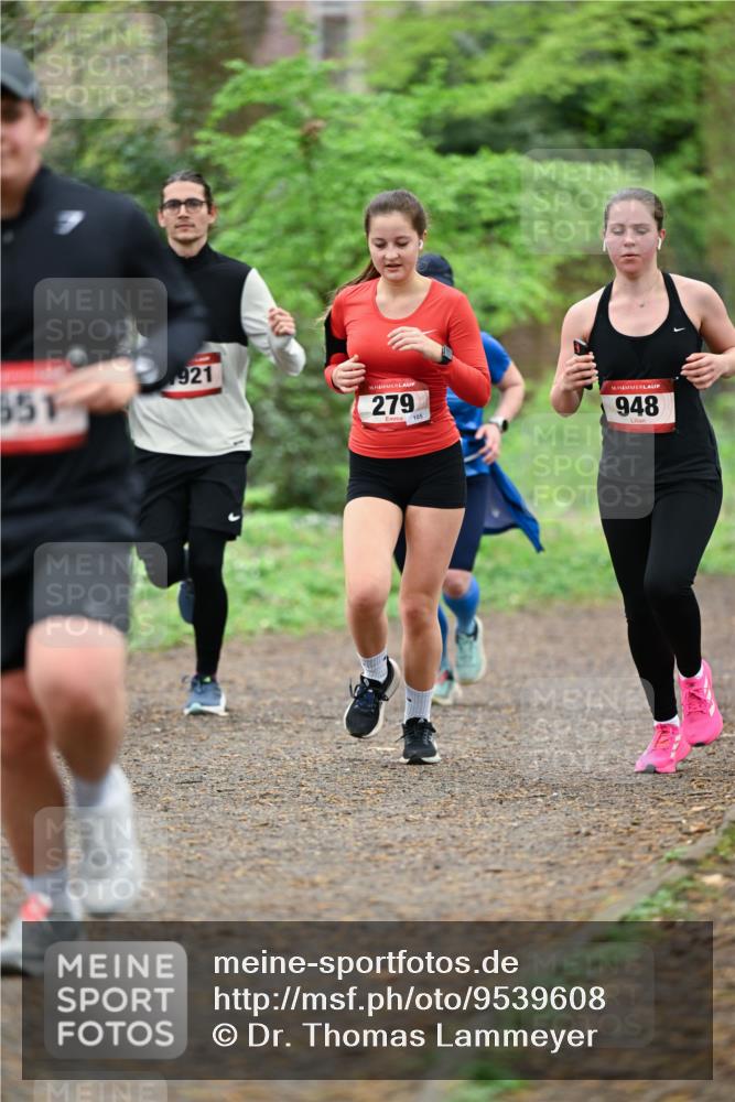 19.04.2026 - Hammer Lauf Dr. Thomas Lammeyer http://msf.ph/oto/9539608 19.04.2026 10:40:37 Laufen 551, 921, 279, 105, 948 meine-sportfotos.de