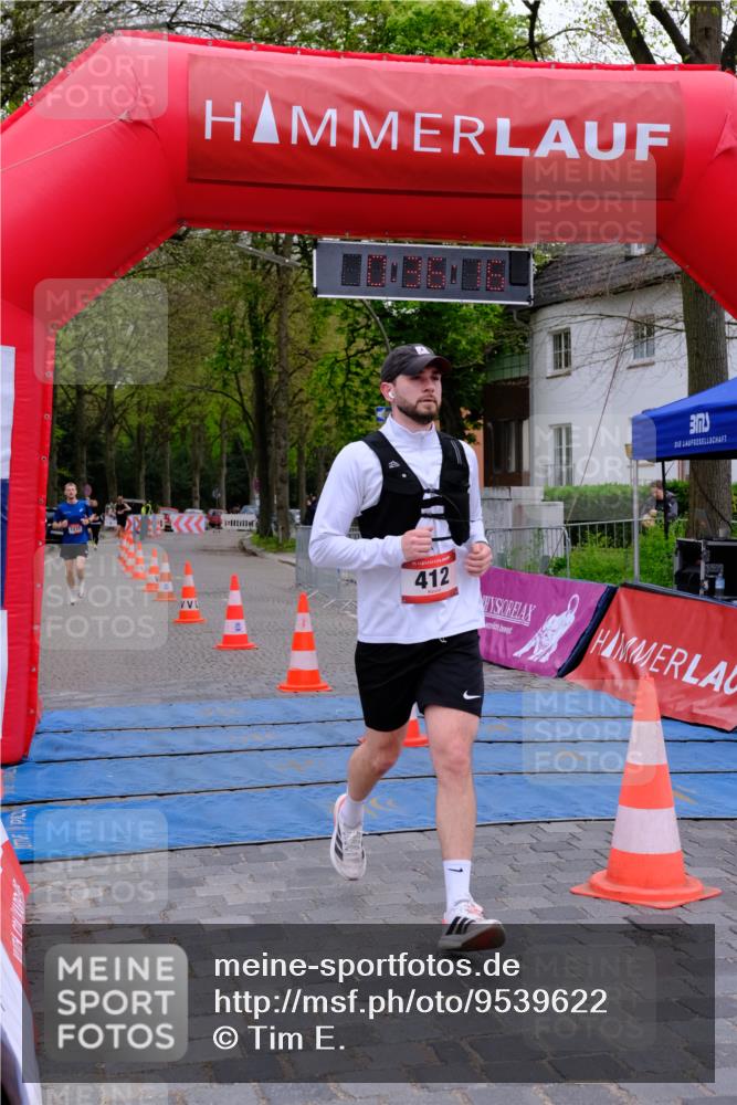 19.04.2026 - Hammer Lauf Tim E. http://msf.ph/oto/9539622 19.04.2026 11:36:24 Ziel 146, 412, 549, 664, 987, 1096, 1231 meine-sportfotos.de