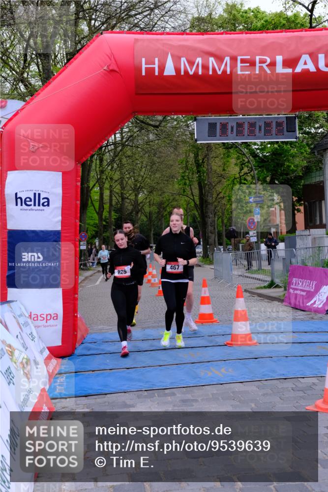 19.04.2026 - Hammer Lauf Tim E. http://msf.ph/oto/9539639 19.04.2026 11:36:40 Ziel 467, 825, 969, 986 meine-sportfotos.de