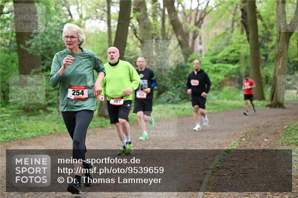 19.04.2026 - Hammer Lauf Dr. Thomas Lammeyer http://msf.ph/oto/9539659 19.04.2026 10:40:46 Laufen 254, 352, 207 meine-sportfotos.de