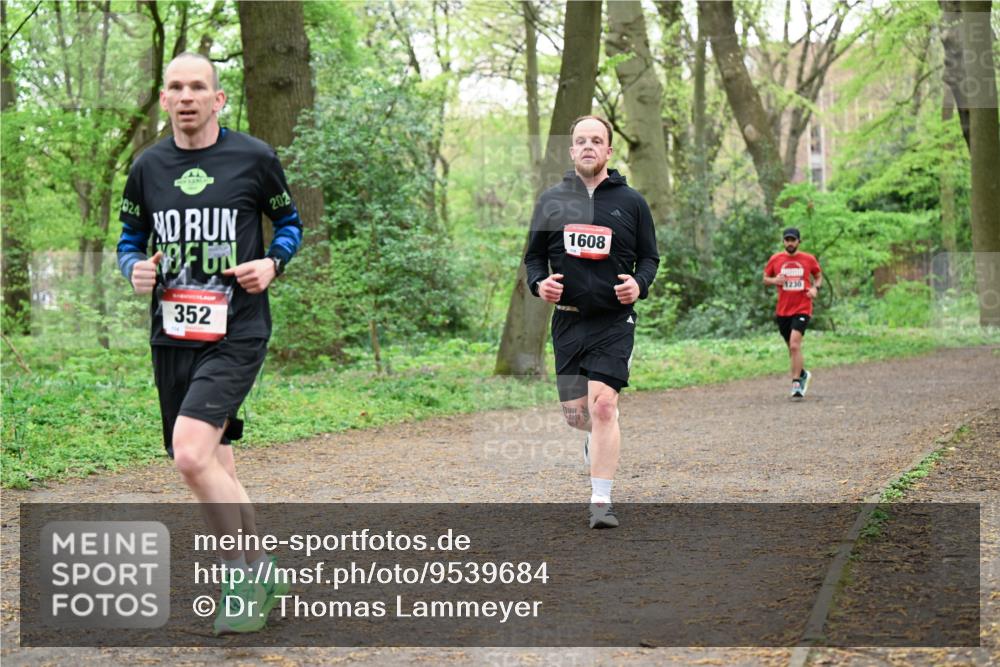 19.04.2026 - Hammer Lauf Dr. Thomas Lammeyer http://msf.ph/oto/9539684 19.04.2026 10:40:49 Laufen 024, 352, 202, 1608, 1857, 1230 meine-sportfotos.de
