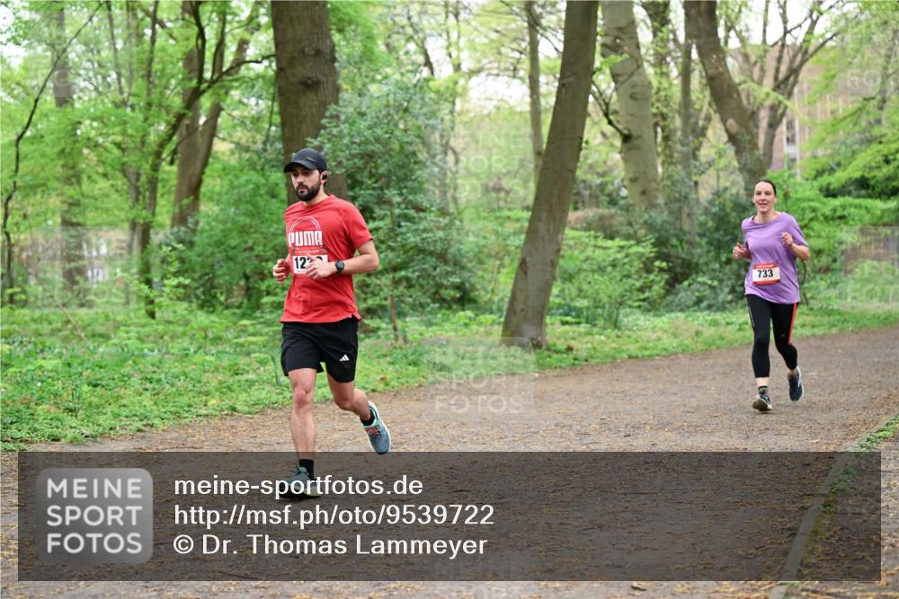 19.04.2026 - Hammer Lauf Dr. Thomas Lammeyer http://msf.ph/oto/9539722 19.04.2026 10:40:53 Laufen 733 meine-sportfotos.de