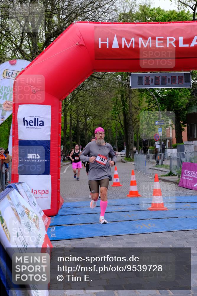 19.04.2026 - Hammer Lauf Tim E. http://msf.ph/oto/9539728 19.04.2026 11:37:16 Ziel 11, 181, 830 meine-sportfotos.de