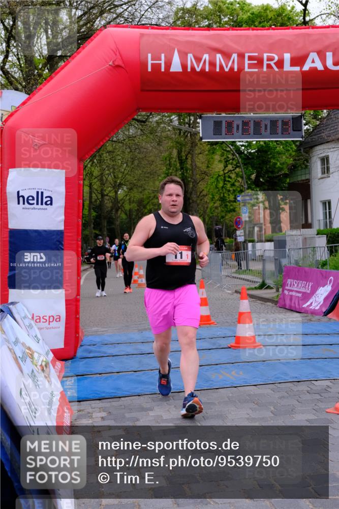 19.04.2026 - Hammer Lauf Tim E. http://msf.ph/oto/9539750 19.04.2026 11:37:21 Ziel 11, 181, 534, 830, 1907 meine-sportfotos.de