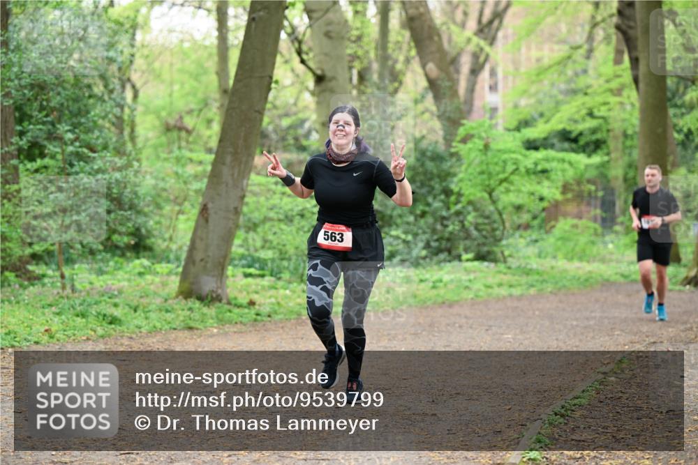 19.04.2026 - Hammer Lauf Dr. Thomas Lammeyer http://msf.ph/oto/9539799 19.04.2026 10:41:13 Laufen 563 meine-sportfotos.de