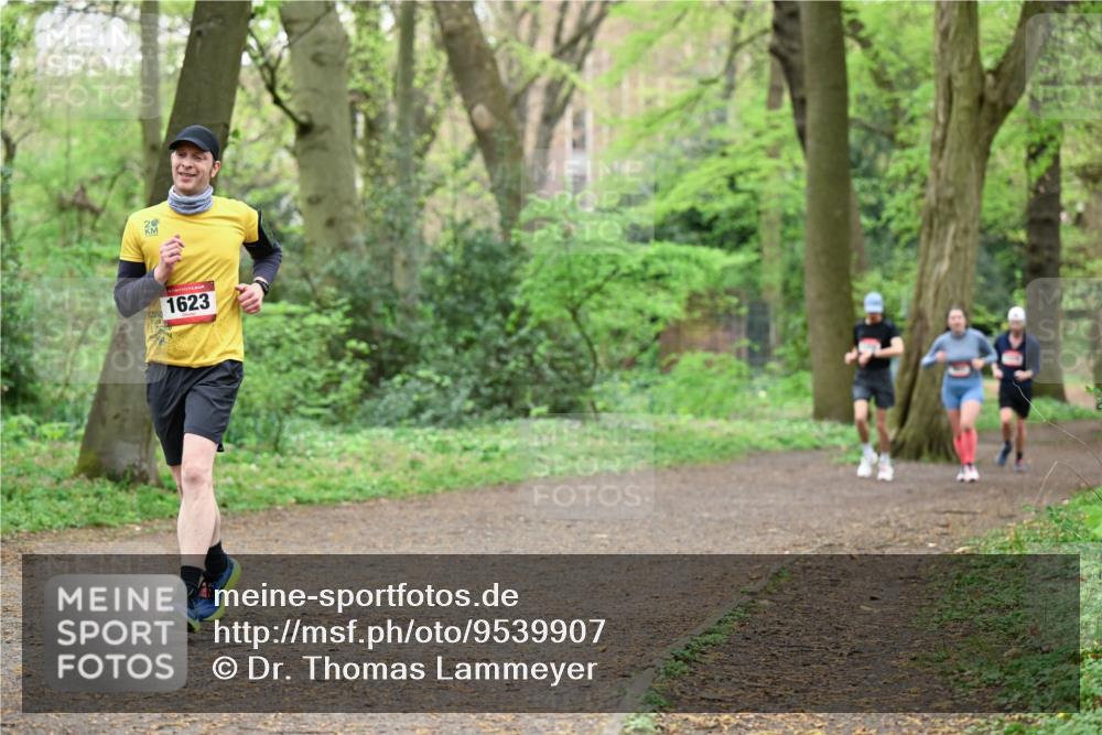19.04.2026 - Hammer Lauf Dr. Thomas Lammeyer http://msf.ph/oto/9539907 19.04.2026 10:41:24 Laufen 1623 meine-sportfotos.de