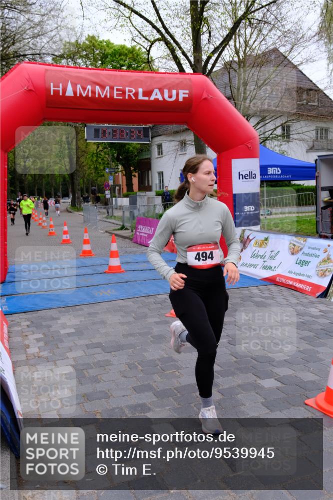 19.04.2026 - Hammer Lauf Tim E. http://msf.ph/oto/9539945 19.04.2026 11:38:42 Ziel 406, 416, 494, 507, 614, 673, 674 meine-sportfotos.de