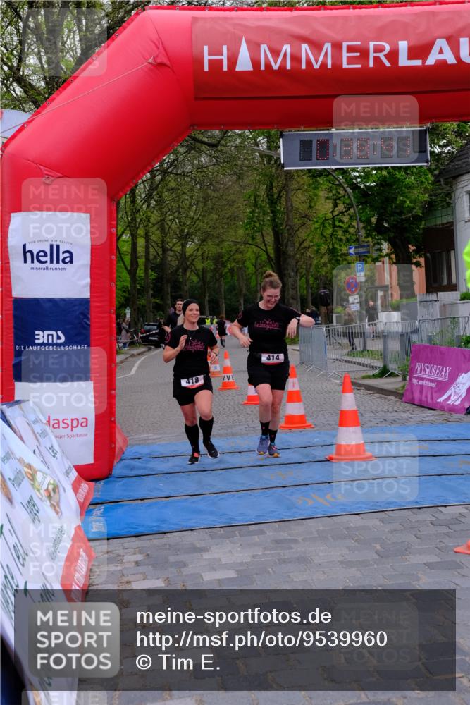 19.04.2026 - Hammer Lauf Tim E. http://msf.ph/oto/9539960 19.04.2026 11:38:49 Ziel 19, 414, 416, 418, 421 meine-sportfotos.de