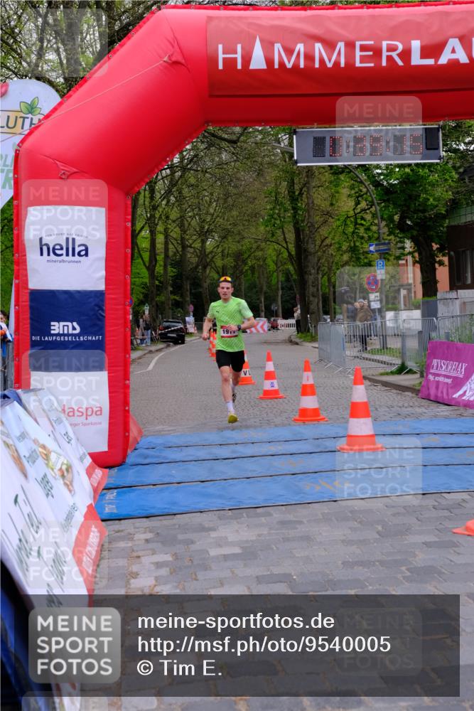 19.04.2026 - Hammer Lauf Tim E. http://msf.ph/oto/9540005 19.04.2026 11:39:23 Ziel 1911 meine-sportfotos.de