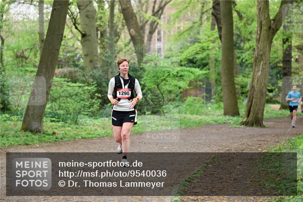 19.04.2026 - Hammer Lauf Dr. Thomas Lammeyer http://msf.ph/oto/9540036 19.04.2026 10:41:40 Laufen 1290 meine-sportfotos.de
