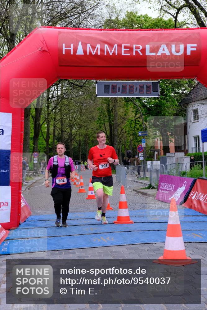 19.04.2026 - Hammer Lauf Tim E. http://msf.ph/oto/9540037 19.04.2026 11:40:01 Ziel 202 meine-sportfotos.de