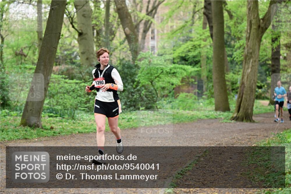 19.04.2026 - Hammer Lauf Dr. Thomas Lammeyer http://msf.ph/oto/9540041 19.04.2026 10:41:40 Laufen 1290 meine-sportfotos.de