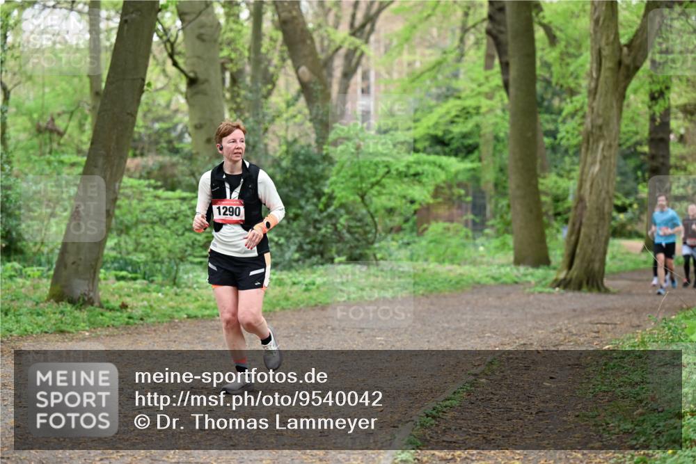 19.04.2026 - Hammer Lauf Dr. Thomas Lammeyer http://msf.ph/oto/9540042 19.04.2026 10:41:40 Laufen 1290 meine-sportfotos.de