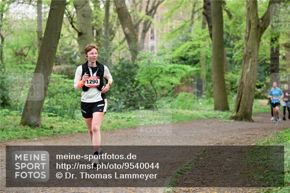 19.04.2026 - Hammer Lauf Dr. Thomas Lammeyer http://msf.ph/oto/9540044 19.04.2026 10:41:40 Laufen 1290 meine-sportfotos.de