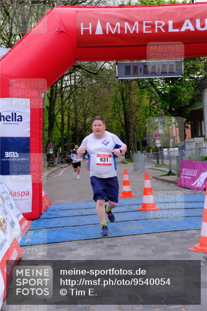 19.04.2026 - Hammer Lauf Tim E. http://msf.ph/oto/9540054 19.04.2026 11:40:55 Ziel 411, 931, 1165 meine-sportfotos.de