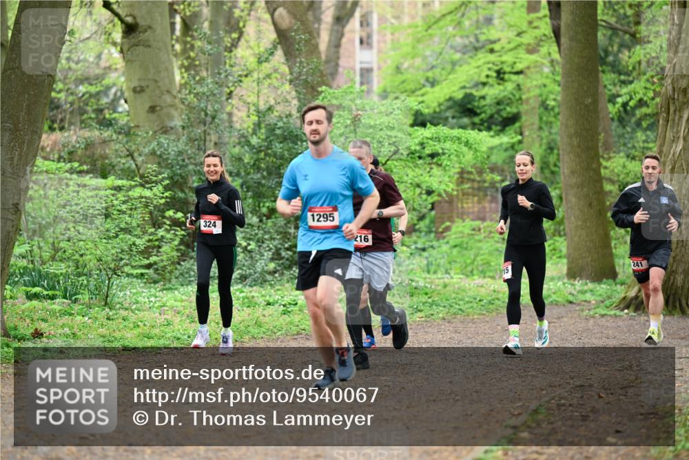 19.04.2026 - Hammer Lauf Dr. Thomas Lammeyer http://msf.ph/oto/9540067 19.04.2026 10:41:47 Laufen 324, 1295, 216, 241 meine-sportfotos.de