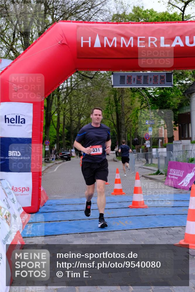 19.04.2026 - Hammer Lauf Tim E. http://msf.ph/oto/9540080 19.04.2026 11:41:10 Ziel 157, 269, 631 meine-sportfotos.de