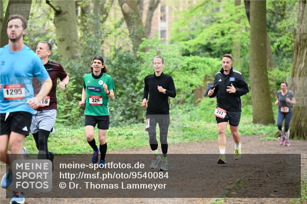 19.04.2026 - Hammer Lauf Dr. Thomas Lammeyer http://msf.ph/oto/9540084 19.04.2026 10:41:49 Laufen 1295, 325, 241 meine-sportfotos.de