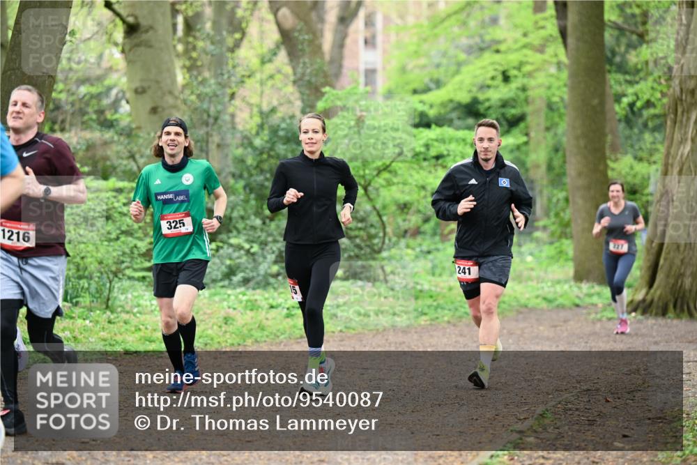 19.04.2026 - Hammer Lauf Dr. Thomas Lammeyer http://msf.ph/oto/9540087 19.04.2026 10:41:50 Laufen 1216, 325, 241, 327 meine-sportfotos.de