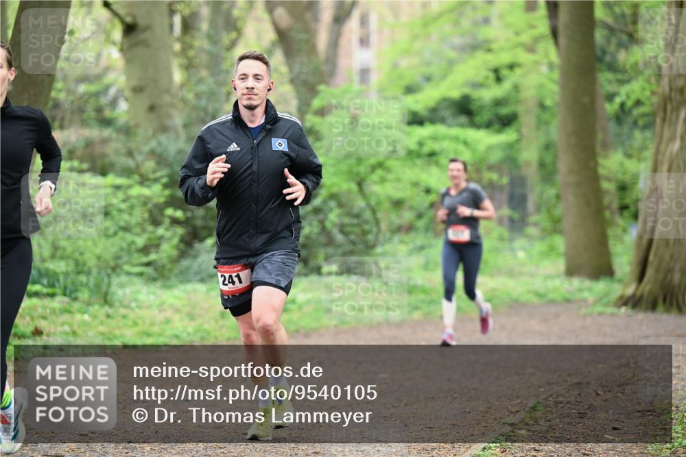 19.04.2026 - Hammer Lauf Dr. Thomas Lammeyer http://msf.ph/oto/9540105 19.04.2026 10:41:52 Laufen 241 meine-sportfotos.de