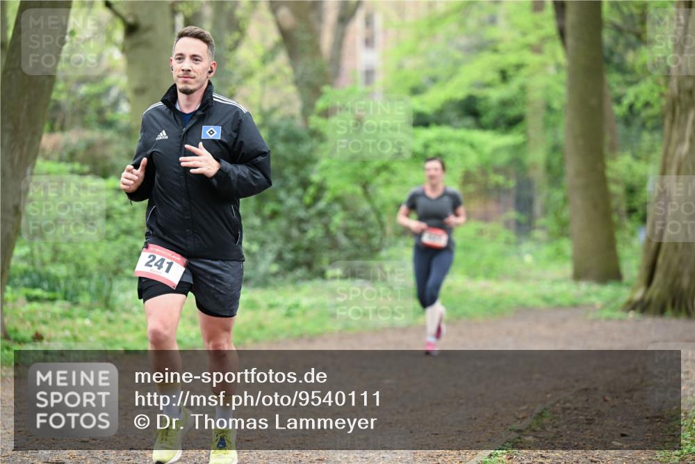 19.04.2026 - Hammer Lauf Dr. Thomas Lammeyer http://msf.ph/oto/9540111 19.04.2026 10:41:52 Laufen 241 meine-sportfotos.de