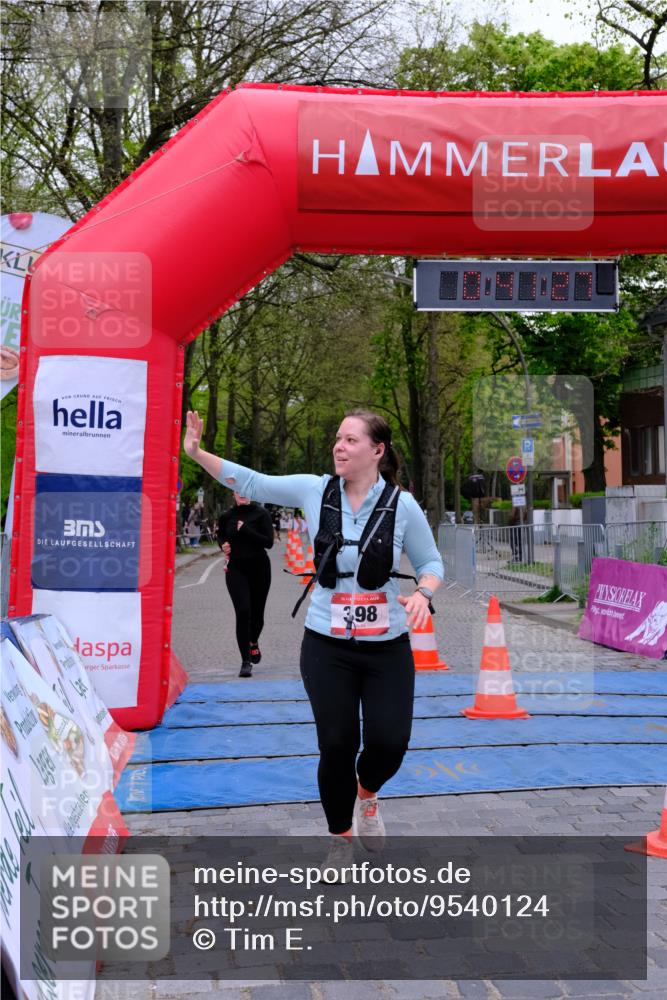 19.04.2026 - Hammer Lauf Tim E. http://msf.ph/oto/9540124 19.04.2026 11:41:35 Ziel 398, 1208 meine-sportfotos.de