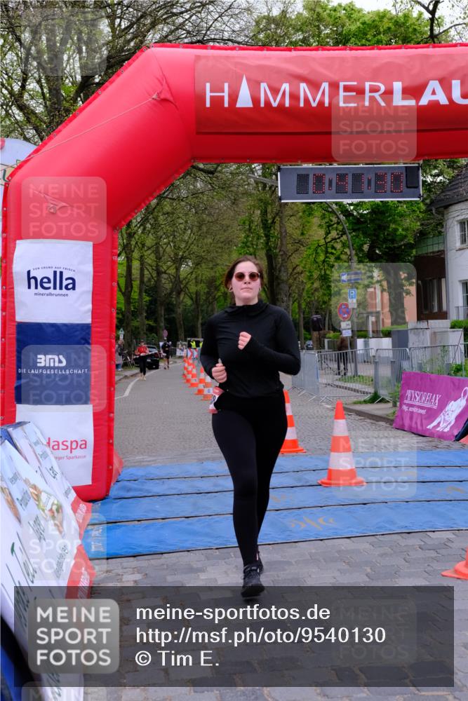 19.04.2026 - Hammer Lauf Tim E. http://msf.ph/oto/9540130 19.04.2026 11:41:38 Ziel 398, 1208 meine-sportfotos.de