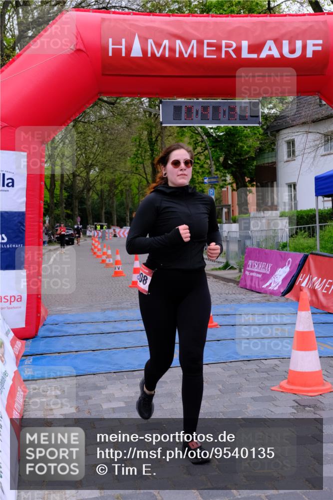 19.04.2026 - Hammer Lauf Tim E. http://msf.ph/oto/9540135 19.04.2026 11:41:39 Ziel 398, 1208 meine-sportfotos.de