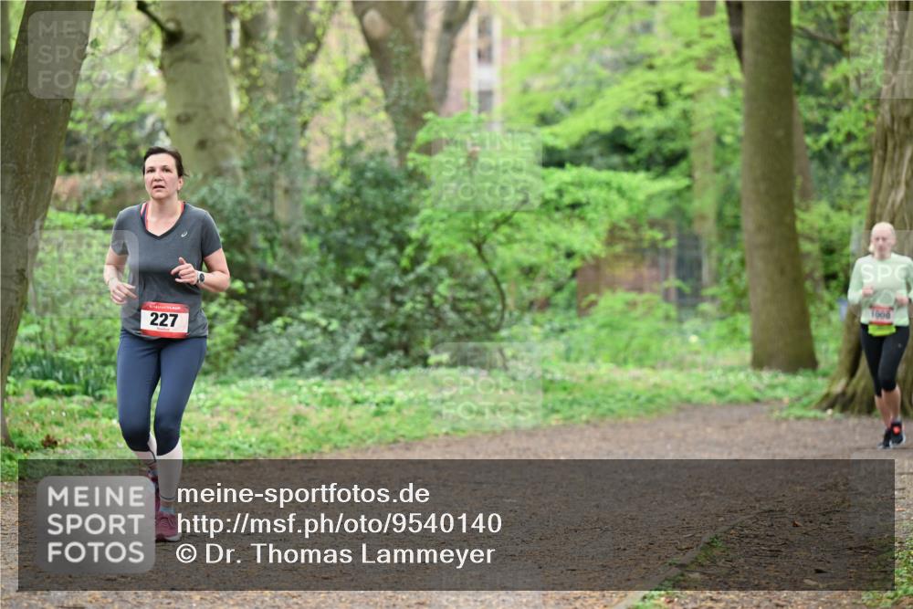 19.04.2026 - Hammer Lauf Dr. Thomas Lammeyer http://msf.ph/oto/9540140 19.04.2026 10:41:55 Laufen 227, 1668 meine-sportfotos.de