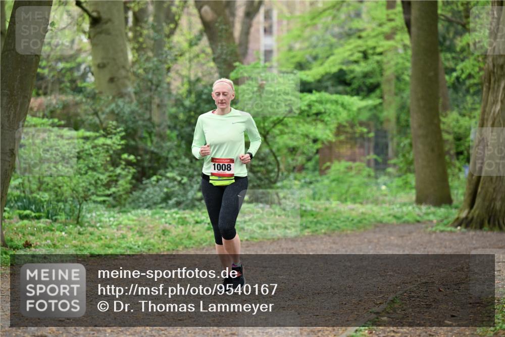 19.04.2026 - Hammer Lauf Dr. Thomas Lammeyer http://msf.ph/oto/9540167 19.04.2026 10:41:59 Laufen 1008 meine-sportfotos.de