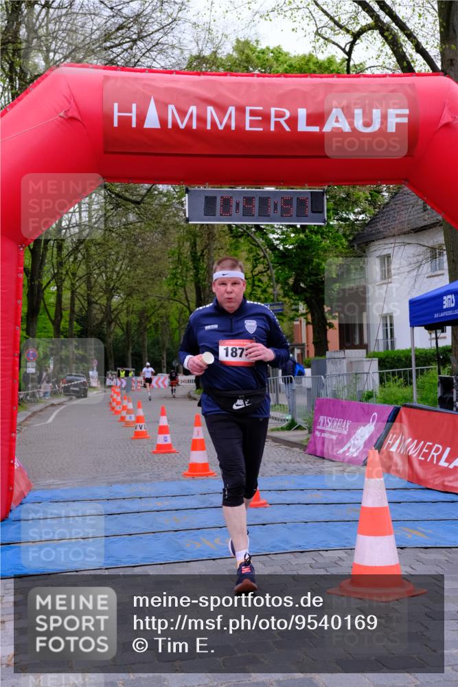 19.04.2026 - Hammer Lauf Tim E. http://msf.ph/oto/9540169 19.04.2026 11:42:05 Ziel 1747, 1876 meine-sportfotos.de