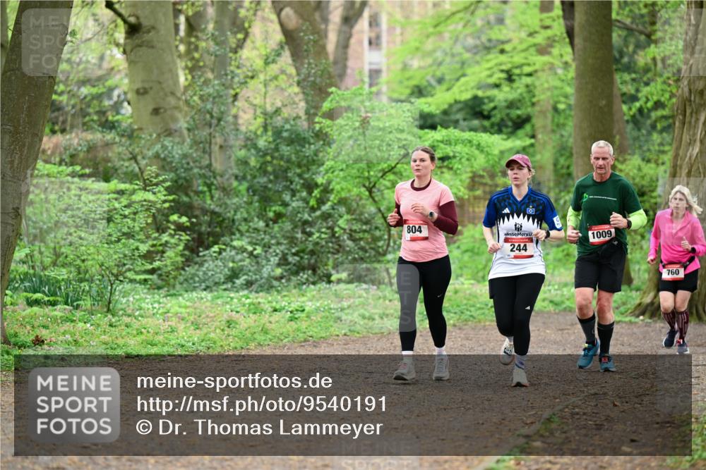 19.04.2026 - Hammer Lauf Dr. Thomas Lammeyer http://msf.ph/oto/9540191 19.04.2026 10:42:20 Laufen 804, 244, 1009, 760 meine-sportfotos.de