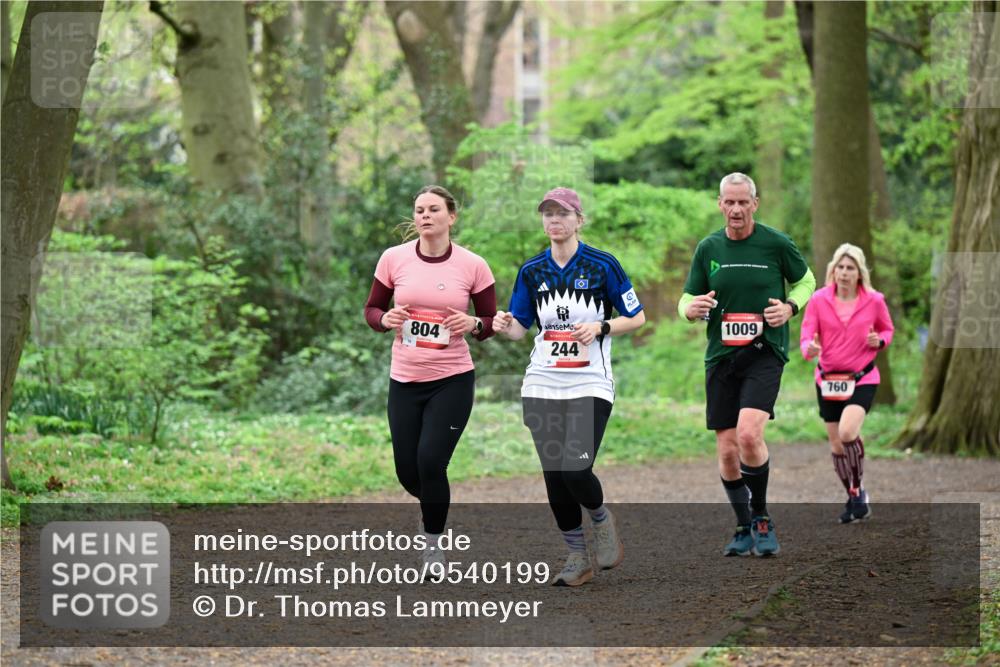 19.04.2026 - Hammer Lauf Dr. Thomas Lammeyer http://msf.ph/oto/9540199 19.04.2026 10:42:21 Laufen 804, 244, 1009, 760 meine-sportfotos.de
