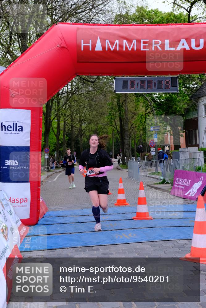 19.04.2026 - Hammer Lauf Tim E. http://msf.ph/oto/9540201 19.04.2026 11:43:28 Ziel 1085 meine-sportfotos.de