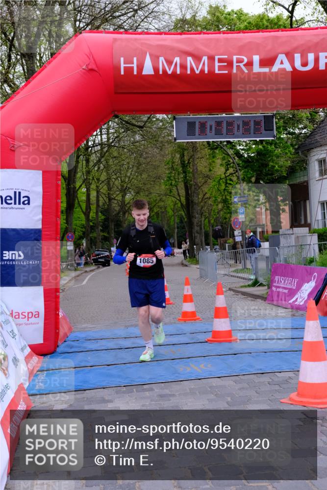 19.04.2026 - Hammer Lauf Tim E. http://msf.ph/oto/9540220 19.04.2026 11:43:32 Ziel 1085 meine-sportfotos.de