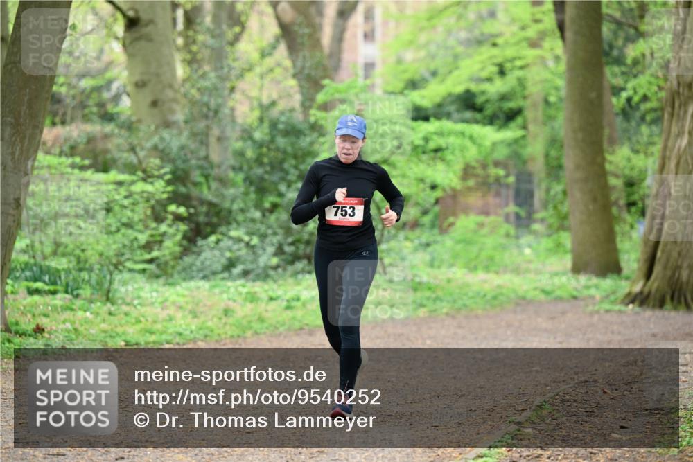 19.04.2026 - Hammer Lauf Dr. Thomas Lammeyer http://msf.ph/oto/9540252 19.04.2026 10:42:32 Laufen 753 meine-sportfotos.de