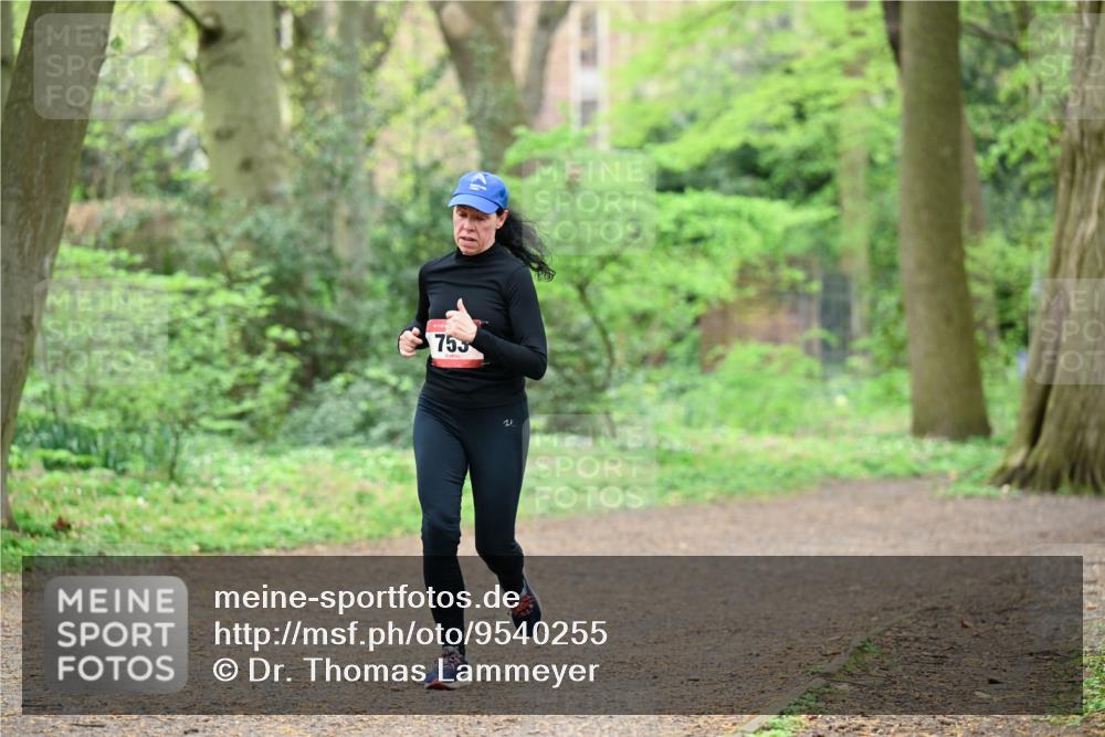 19.04.2026 - Hammer Lauf Dr. Thomas Lammeyer http://msf.ph/oto/9540255 19.04.2026 10:42:33 Laufen 755 meine-sportfotos.de