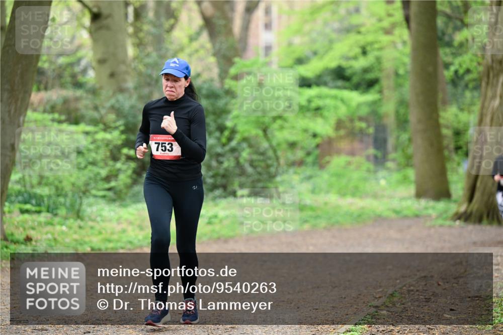 19.04.2026 - Hammer Lauf Dr. Thomas Lammeyer http://msf.ph/oto/9540263 19.04.2026 10:42:33 Laufen 753 meine-sportfotos.de