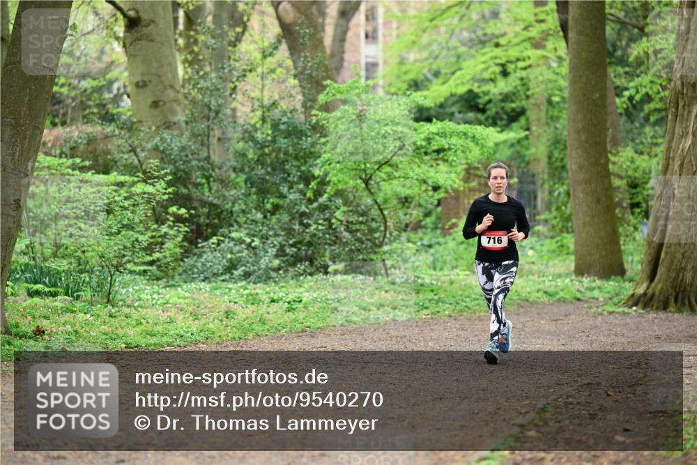 19.04.2026 - Hammer Lauf Dr. Thomas Lammeyer http://msf.ph/oto/9540270 19.04.2026 10:42:36 Laufen 716 meine-sportfotos.de