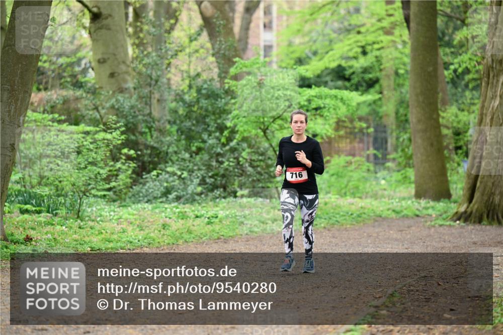 19.04.2026 - Hammer Lauf Dr. Thomas Lammeyer http://msf.ph/oto/9540280 19.04.2026 10:42:37 Laufen 716 meine-sportfotos.de