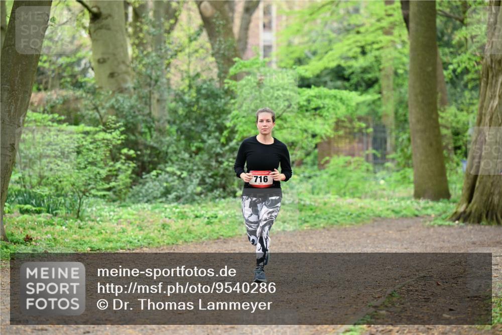 19.04.2026 - Hammer Lauf Dr. Thomas Lammeyer http://msf.ph/oto/9540286 19.04.2026 10:42:38 Laufen 716 meine-sportfotos.de