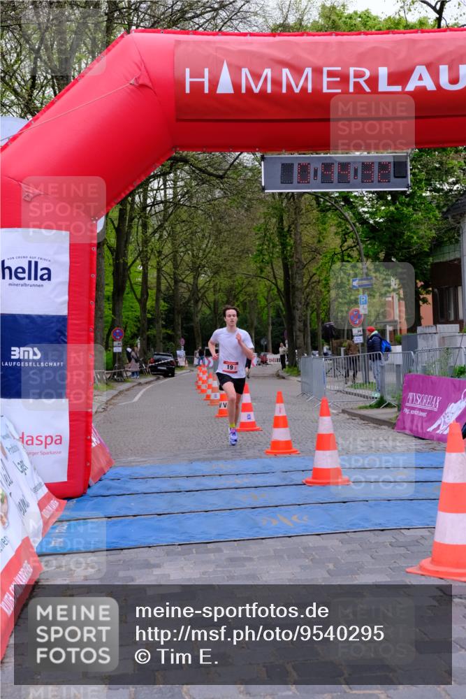 19.04.2026 - Hammer Lauf Tim E. http://msf.ph/oto/9540295 19.04.2026 11:44:41 Ziel 19 meine-sportfotos.de