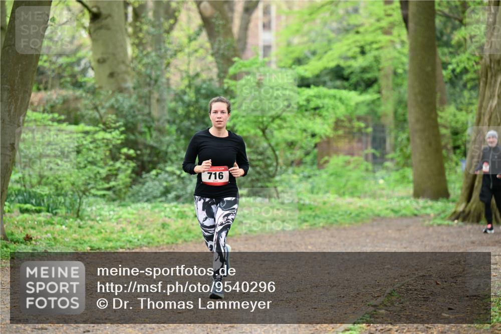 19.04.2026 - Hammer Lauf Dr. Thomas Lammeyer http://msf.ph/oto/9540296 19.04.2026 10:42:38 Laufen 716 meine-sportfotos.de