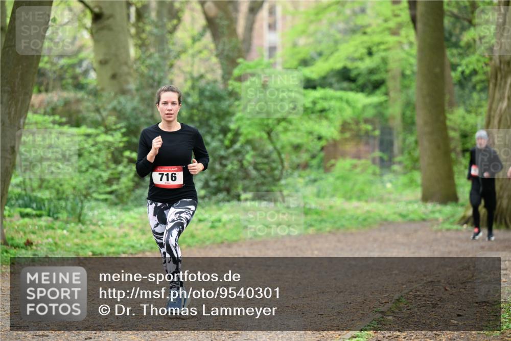 19.04.2026 - Hammer Lauf Dr. Thomas Lammeyer http://msf.ph/oto/9540301 19.04.2026 10:42:39 Laufen 716 meine-sportfotos.de